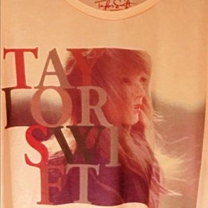 Taylor Swift T Shirt PEACH Gorgeous & Soft Thread